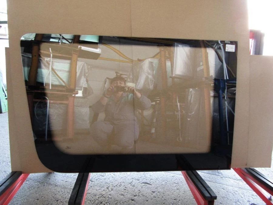 الزجاج الأيمن رقم 3 لسيارة غاز A65R52-5403102-01