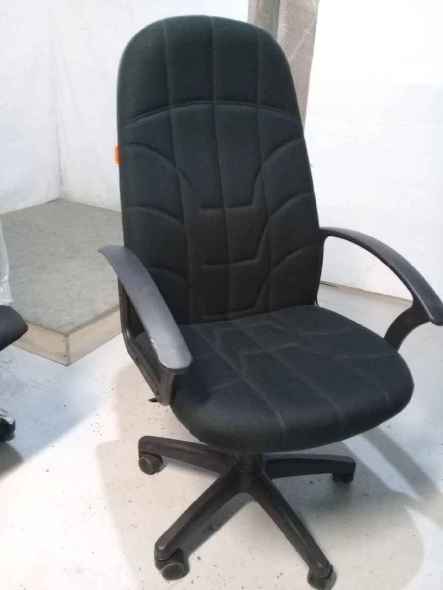 Comfortable Seating Chair Parker Model