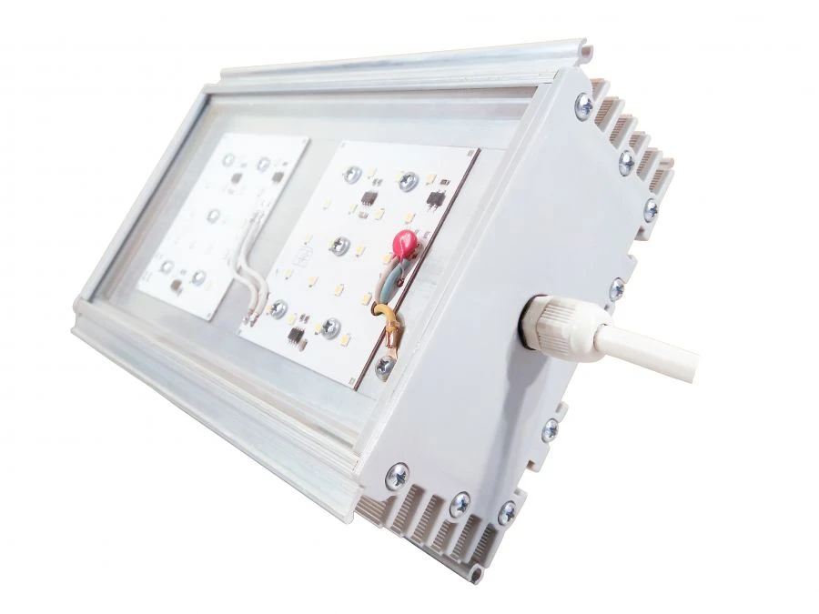مصباح LED صناعي تيترا لوكس TLP 40/4000/N/202