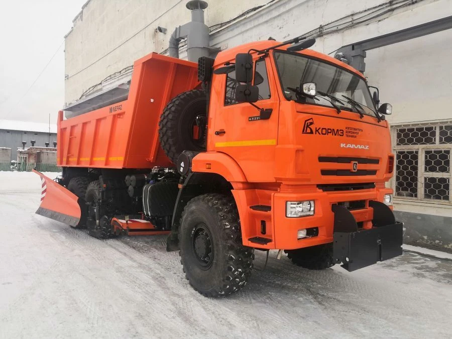 آلة تنظيف الطرق DMC-55E على قاعدة كاما 65222-53