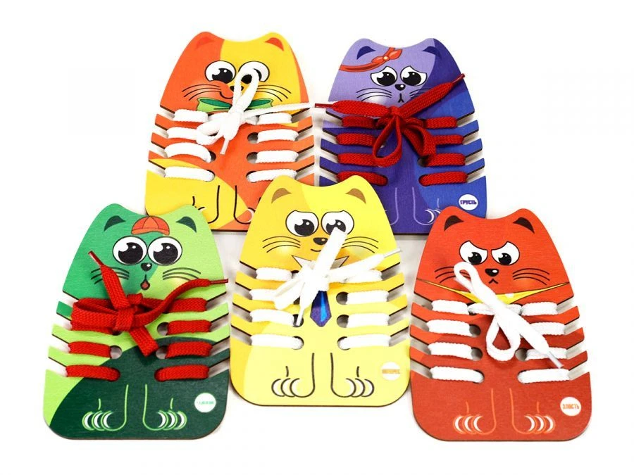 Emotional Kittens Lacing Game Set