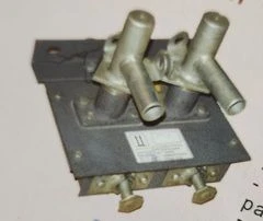 محرك يدوي PR-3 لقواطع الدائرة