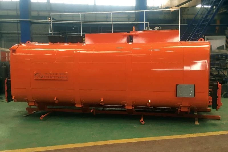 Oil and Petroleum Products Tanker for Transport and Storage