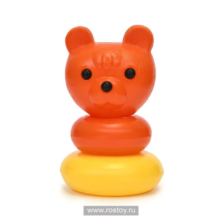 لعبة الهرم الصغيرة مع حلقتين