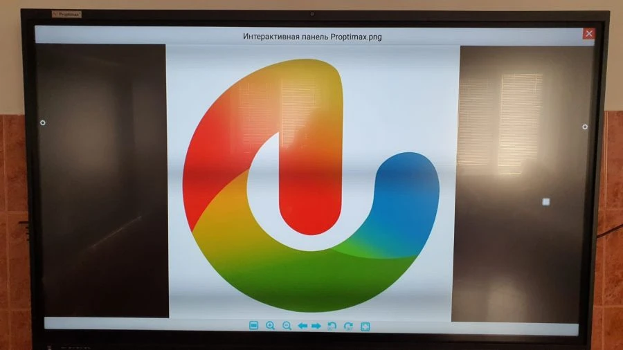 لوحة تفاعلية متكاملة Proptimax 65-150 بوصة
