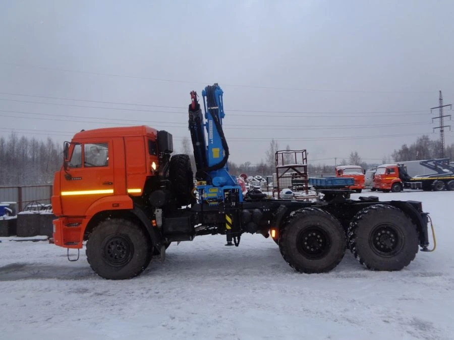 Multi-Functional Heavy-Duty Truck with Hydraulic Crane KMA on KAMAZ 5350