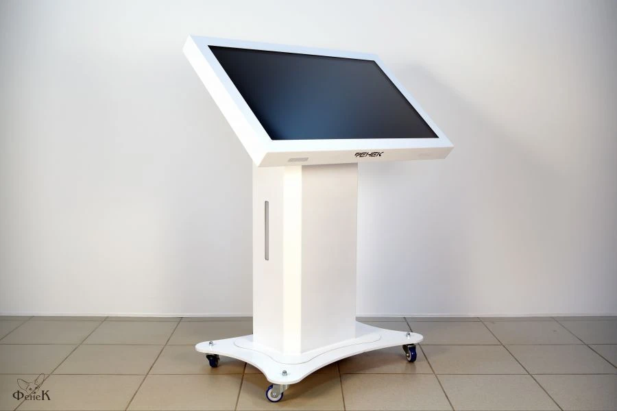 طاولة تفاعلية "فينك" IIS-ST 32-47