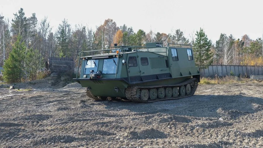 مركبة لجميع التضاريس لنقل الأشخاص والبضائع TM-126-10