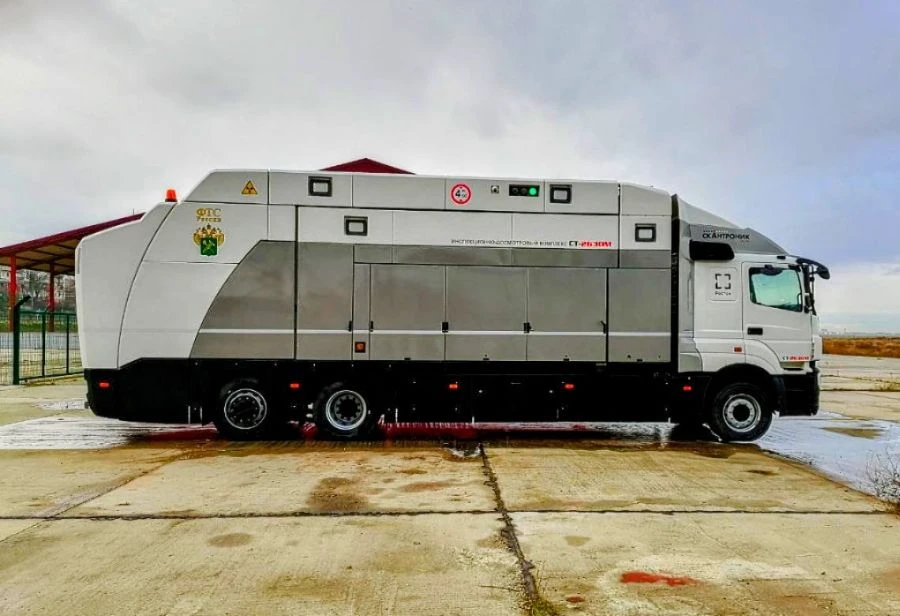 مجمع الفحص والمراقبة المتنقل ST-2630M على هيكل كاماز 65658-B5
