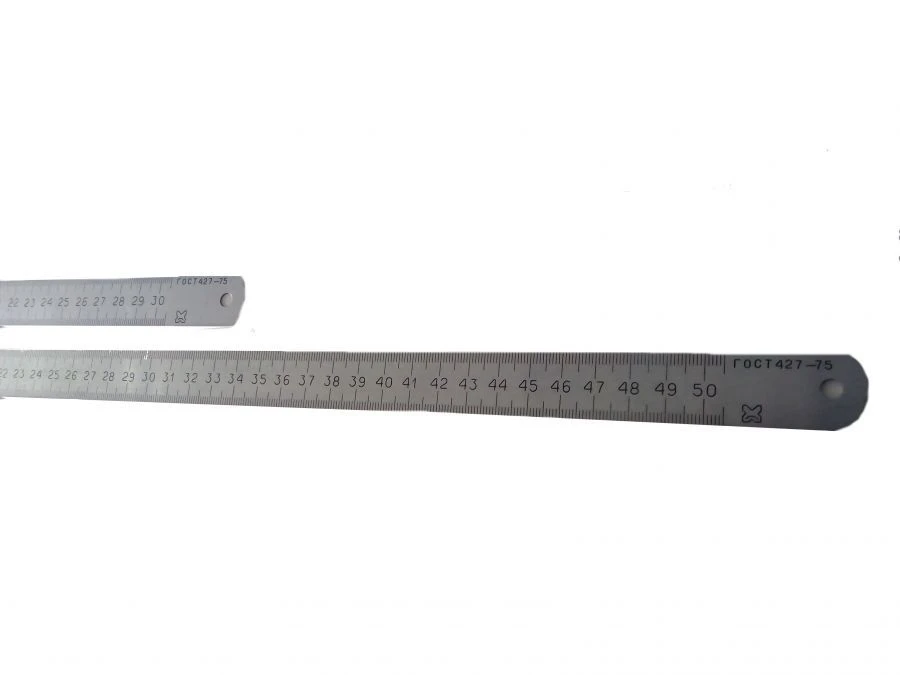 مسطرة قياس 1000 مم (ب=40 مم)