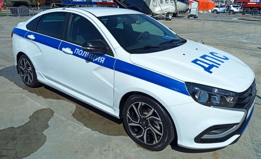 سيارة دورية لادا فيستا سبورت لهيئة المرور 218054