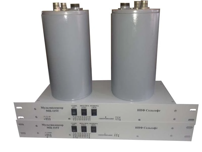 موسع الراديو الرقمي RT-300/4E
