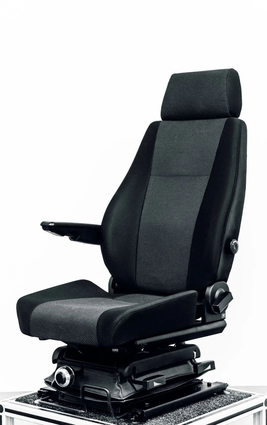 Mechanical Suspension Seat with Removable Headrest - C41R11.6800010