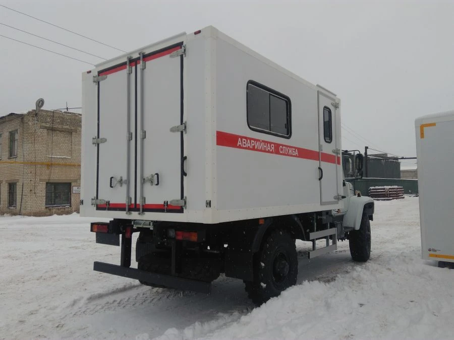 Mobile Workshop and Laboratory on GAZ Chassis