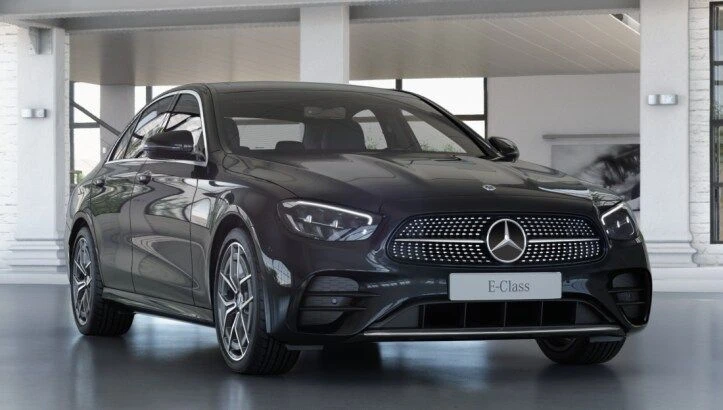 سيارة مرسيدس بنز E-Class 350d 4MATIC الفاخرة