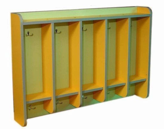 شماعة المناشف من علامة "Edelwood