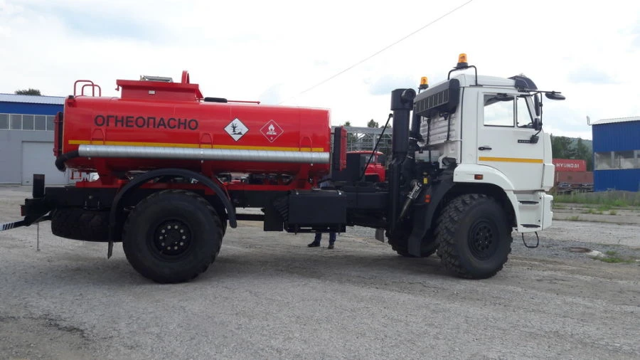 Oil and Petroleum Products Tanker Truck ACN 4671R4-10 on Kamaz 43502-D5 Chassis