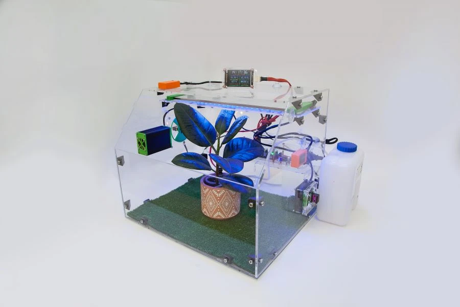 Educational Robotic Programmable Complex for Scientific Exploration ERMK (Biological Farm) NSh "Poznaikino
