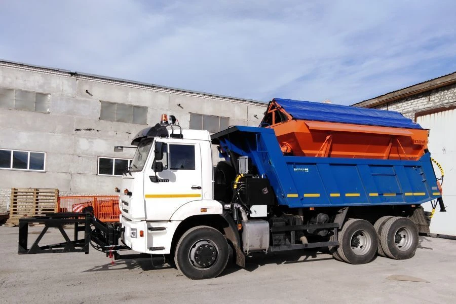 آلة إزالة الثلوج المركبة MD-65111