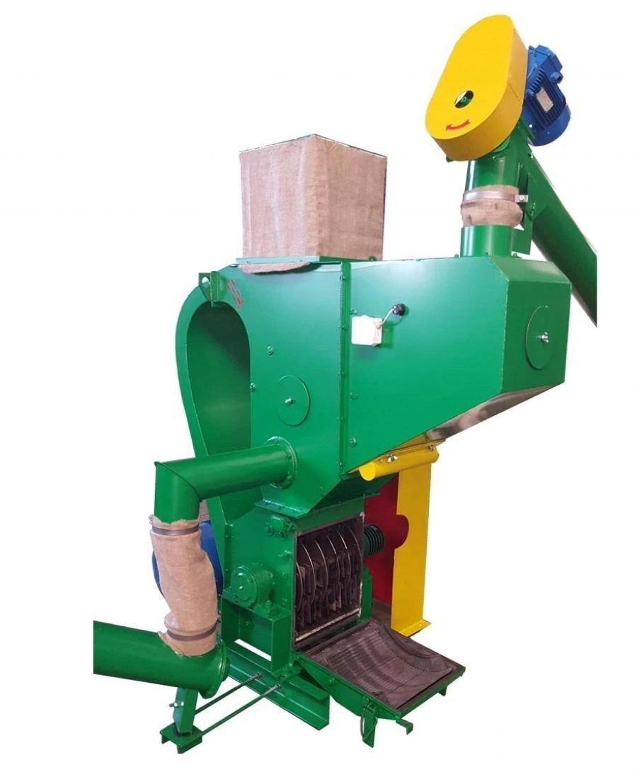 وحدة طحن الأعلاف AKR-1