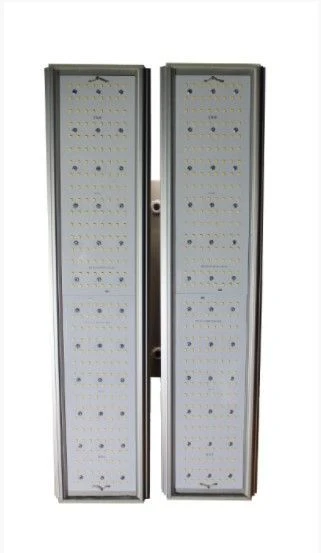 مصباح LED حديث للمساحات الصناعية تيجاس СН7П200АПК
