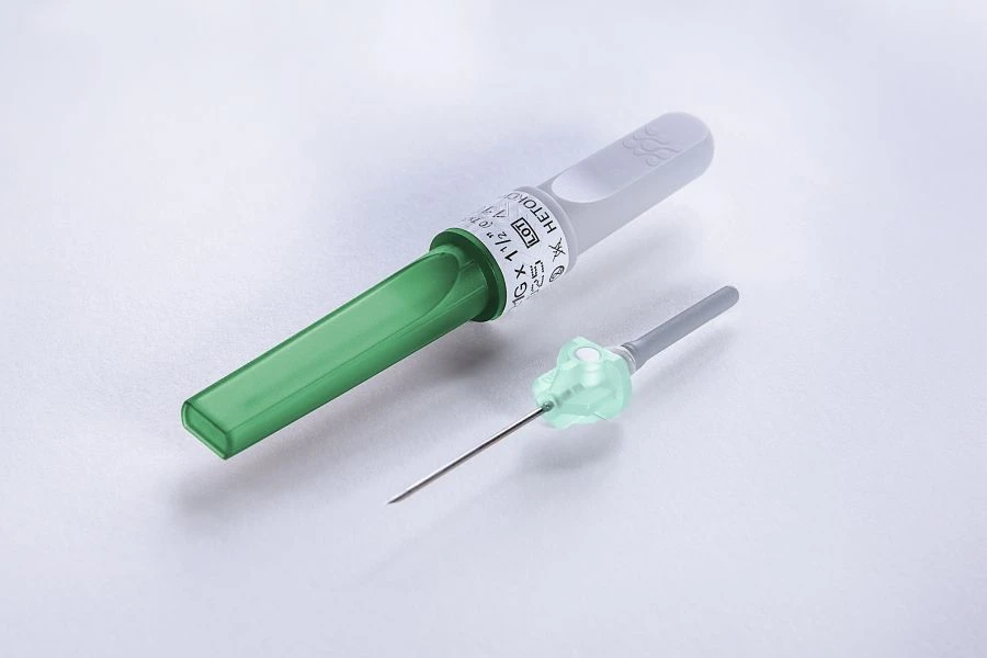 إبر «Acti-Fine®» مزدوجة الطرف لأخذ الدم الوريدي، 21G × 1" (0.8 × 25 مم)
