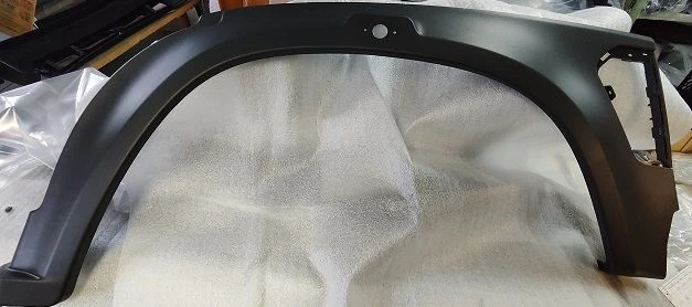 Right Front Wheel Arch Plastic Panel C41R11-8403026
