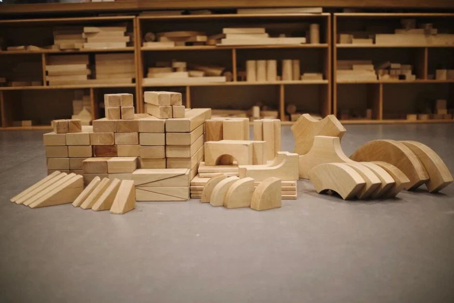 مجموعة ألعاب الكتل الخشبية مع 102 قطعة - الطراز 102