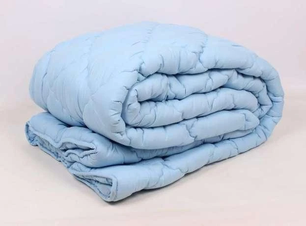 Synthetic Fiber Filled Blanket 205x134cm