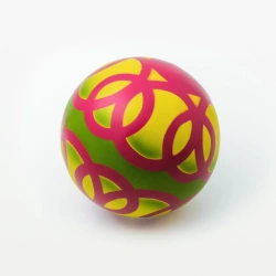 Stencilled rubber balls made of natural rubber. Art. R4-150