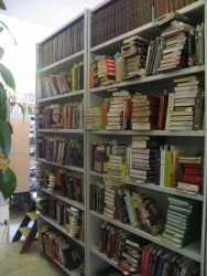 Cabinets for libraries