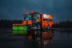 Vacuum sweeper VKM 2024